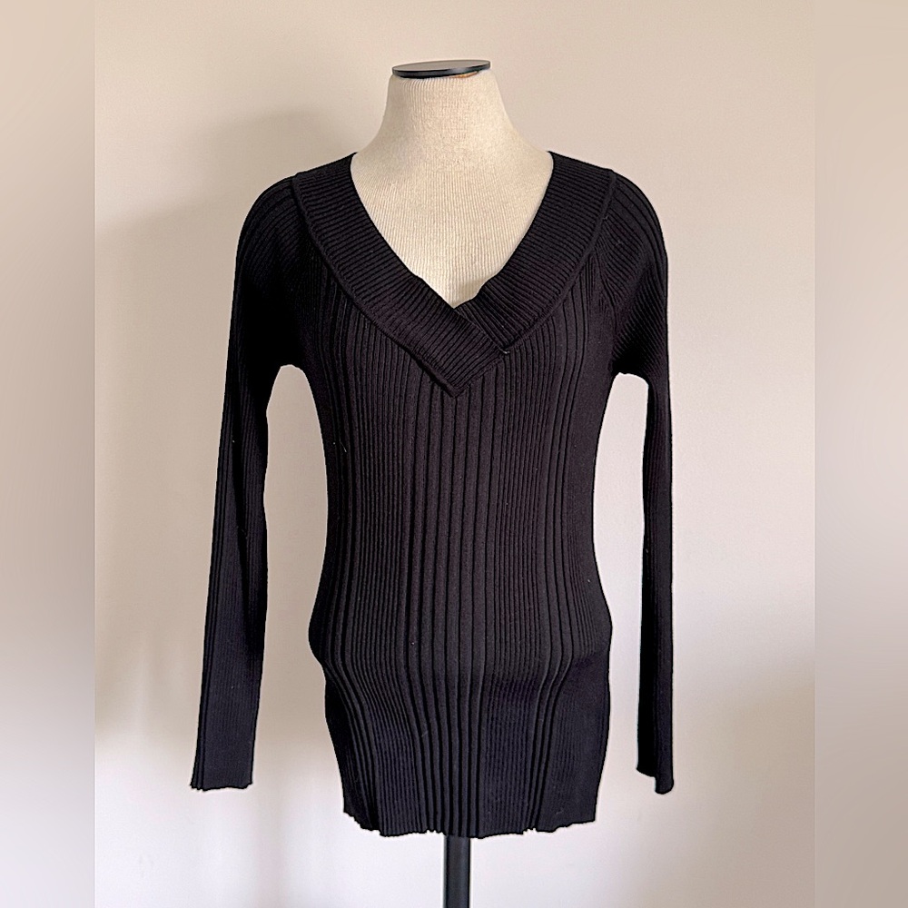 IT’S OUR TIME Deep V Neck Black Ribbed Sweater Long Sleeve Top XL